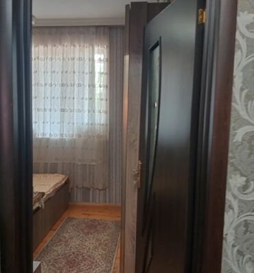 Посуточная аренда квартир: Zabrat 1 Qayinin arxasi 81 nom mektebe yaxin paliklinkaya yaxin 2