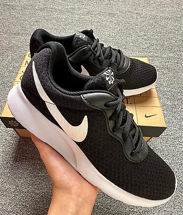 Мужские кроссовки, 43, Nike, Новый, цвет - Черный at lalafo.kg Мужские кроссовки, 43, Nike, Новый, цвет - Черный
