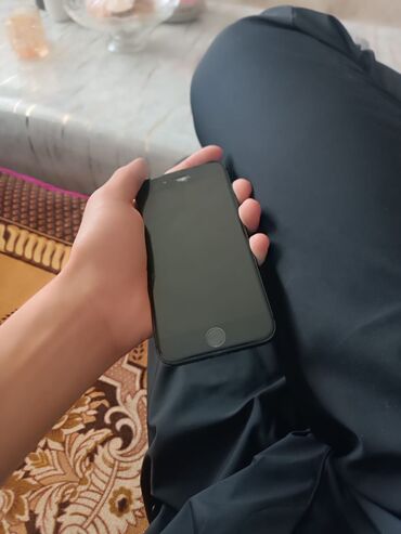 самсунг ултра 22: IPhone 8, Колдонулган, 64 ГБ, Black Titanium, Каптама, 100 %