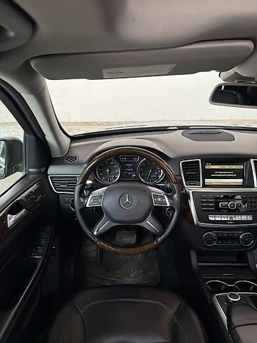 Mercedes-Benz: Mercedes-Benz M-Class: 2011 г., 3.5 л, Автомат, Бензин, Внедорожник — 8