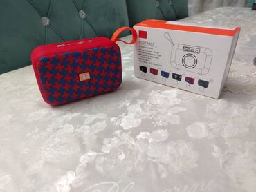 Dinamiklər və kolonkalar: Yeni Kolonka, Növ - Bluetooth, rəng - Qırmızı