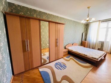 купить массажную кровать серагем бу: 2 односпальные кровати, Шкаф, Комод, Трюмо, Б/у