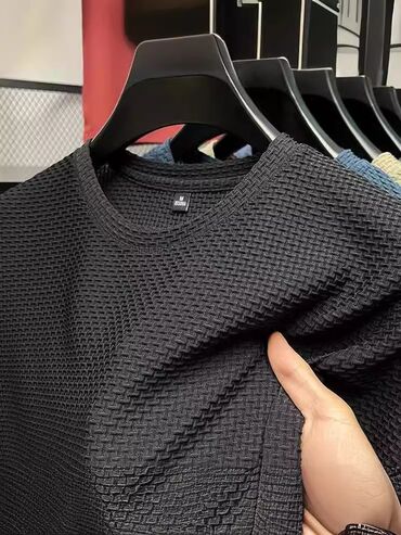 интернет магазин одежды: Футболка 4XL (EU 48), цвет - Черный