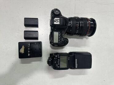 canon 1300d: Canon 6d 124 объектив 2батарейка и с фишка 40мин сом