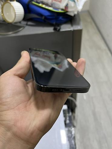 iphone e: IPhone 14 Pro, Б/у, 256 ГБ, Black Titanium, 70 % — 3
