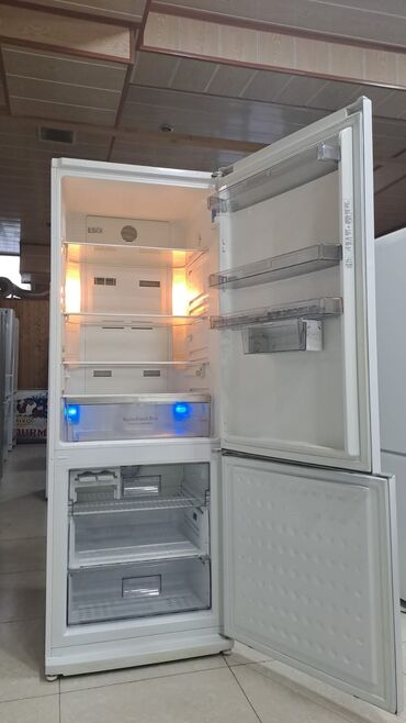 Soyuducular: İşlənmiş 2 qapılı Soyuducu Satılır