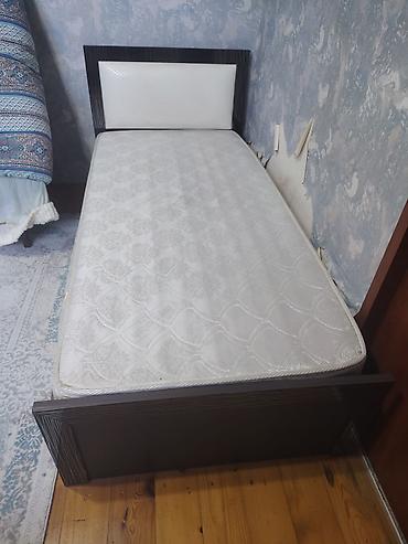 Б/у, Односпальная кровать, Без подъемного механизма, С матрасом, Без выдвижных ящиков at lalafo.az Б/у, Односпальная кровать, Без подъемного механизма, С матрасом, Без выдвижных ящиков