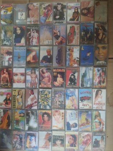 CD, DVD disklər və kassetlər: Kasset kolleksiyası – Azərbaycan və region estradası, toy musiqiləri — 15