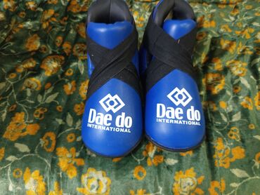 сороконожки обувь: Защитные накладки на стопы Dae do International (синие) - Бренд: Dae at lalafo.kg сороконожки обувь: Защитные накладки на стопы Dae do International (синие) - Бренд: Dae