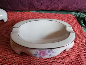 Stare vaze i dekor: Porcelanski nov stoni set iz 9 g. Karolina Poljska. Nov porcelanski — 17