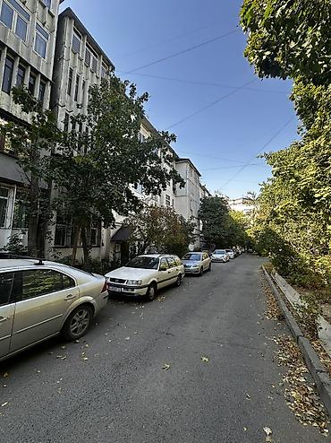 Продажа квартир: 3 комнаты, 61 м², Асанбай мкр 105 серия, 3 этаж, Косметический ремонт — 14