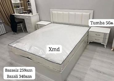 tek neferlik matras: Ağ rəngdə müasir yataq dəsti. - Yataq: yumşaq başlıq paneli ilə, sadə — 1