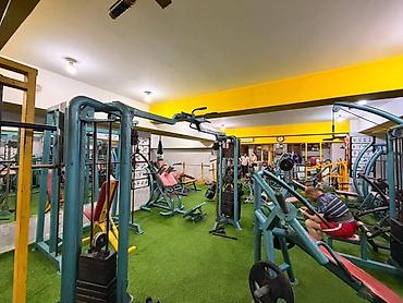 dəri satisi: Satılır obyekt 155 m², Memar Əcəmi m. 208 000 AZN 155 m² Sahə Çıxarış — 1