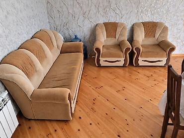 Комплекты диванов и кресел: Divan (açilan)2 kreslo 
Qiymet 70 azn 
Unvan Sabuncu.
Vesile🌹4040 — 1