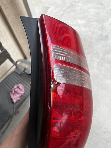 range over: Задний левый стоп-сигнал Toyota 2004 г., Б/у, Оригинал, Япония — 3