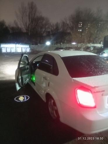 Chevrolet: Chevrolet Lacetti: 2012 г., 1.6 л, Механика, Бензин, Седан — 25