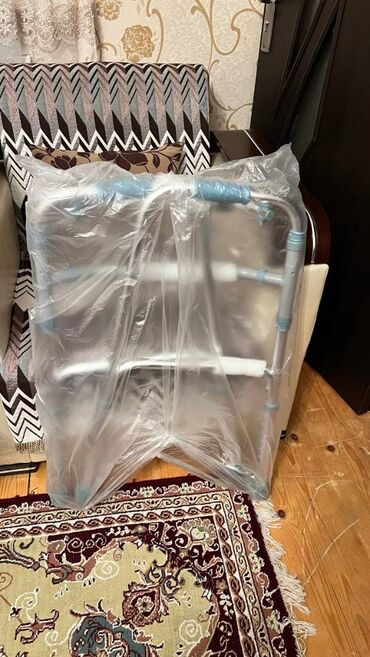 Nitril əlcəklər: Yenidir salafanda qiymet 120 azn