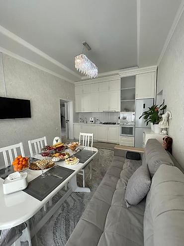 Продажа квартир: 5 и более комнат, 220 м², 2 этаж — 7