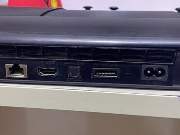 2ci el soyducu: Sony PlayStation 3 Super Slim oyun konsolu Xüsusiyyətlər: - Üst