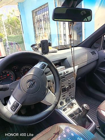 avtobuslar satisi: Salam Opel Astra H hatchback 1.4 mator vurug udar yoxdu bez kraska — 8