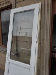 plastik qapi pencere qiymetleri: Plastik (PVC) giriş qapısı - Rəng: ağ - Material: PVC profil, şüşəli