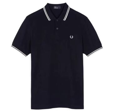 футболка принт: Батник:FRED PERRY состояние: не носили, отличное размер:XL цвет:черный