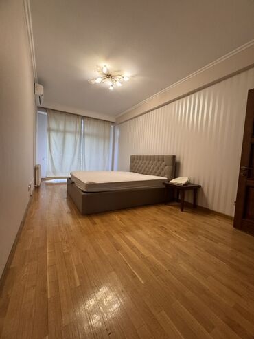 Долгосрочная аренда квартир: 3 комнаты, Собственник, Без подселения, С мебелью полностью at lalafo.kg — 4 Долгосрочная аренда квартир: 3 комнаты, Собственник, Без подселения, С мебелью полностью — 4