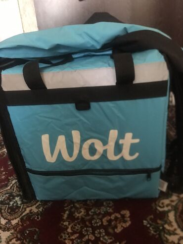 canta wolt: Wolt sumkası ve kurtkasi satilir hec istifade olunmuyub tep tezedi