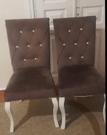 tek divan modelleri: Qonaq otağı üçün, İşlənmiş, Qatlanmayan, Stul — 1