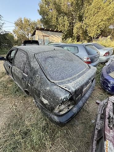 Honda: Honda Civic: 1999 г., Хэтчбэк — 8