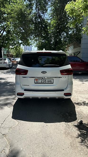 carnival: Kia Carnival: 2019 г., 2.2 л, Автомат, Дизель, Минивэн — 4