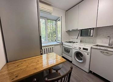 1 комната, 25 м², Площадь Ала-Тоо Хрущевка, 2 этаж, Евроремонт