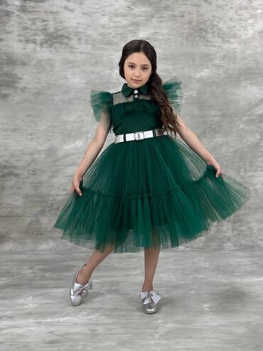 Haljine: Odmah dostupan nov model Wednesday haljinice od 5 do 14 godina i — 2