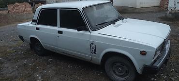 ВАЗ (ЛАДА): ВАЗ (LADA) 2107, белый седан. Классический четырёхдверный автомобиль — 3