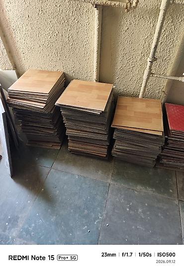 Məhsul: 15 kvadrat metlax, 3 ədəd taxta qapı Təsvir: - Kvadrat lalafo.az -da Məhsul: 15 kvadrat metlax, 3 ədəd taxta qapı Təsvir: - Kvadrat