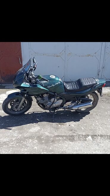 мотоцикл бу: Классический мотоцикл Yamaha, 600 куб. см, Бензин, Взрослый, Б/у