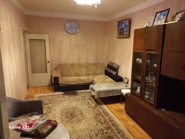 Köhnə tikili: Bakı, 2 otaqlı, Köhnə tikili, m. Əhmədli, 56 kv. m — 2