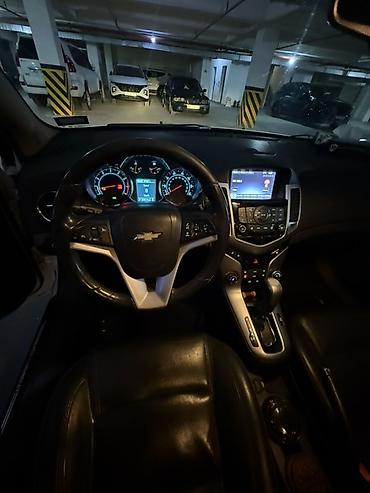 chevrolet cruze salon: Chevrolet Cruze: 1.4 l | 2012 il 240000 km Sedan — 1