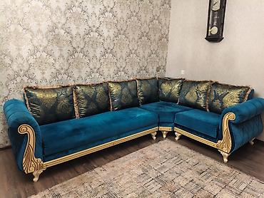 işlenmis divanlar: Divan satlir bazalidi Qiymet 550 azn.Ünvan Merdekan (1505) Elmira x — 1