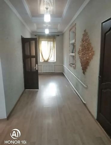 Продажа коттеджей и домов: 🔷 Продаётся дом + участок в районе рынка Баят 🔷 Цена — 10 500 000 сом — 9