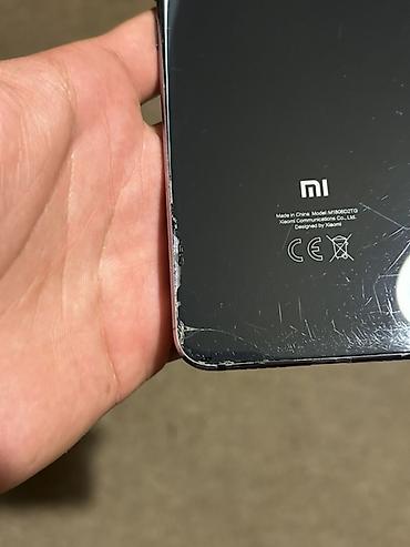 lian li: Xiaomi Mi 8 Lite, rəng - Qara — 4