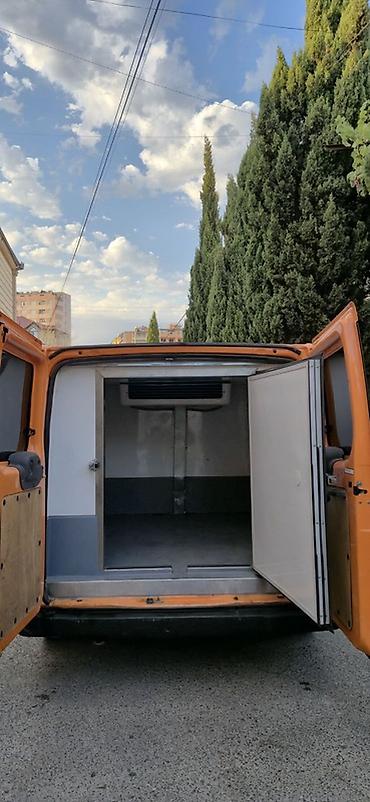 maşın nəqliyyat: Ford Transit soyuduculu yük furgonu - Marka/model: Ford Transit - — 4