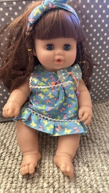 Oyuncaqlar: Müxtəlif qiymətlərə 5-15 azn arası yumşaq plyuş oyuncaqlar Təsvir: - — 8