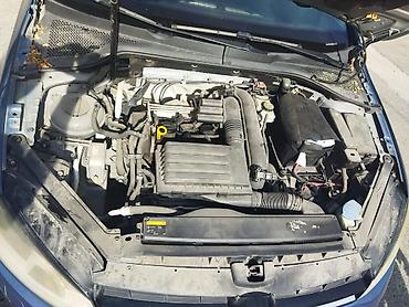 vw bora: Volkswagen Golf: 2013 г., 1.2 л, Механика, Бензин, Хэтчбэк — 6