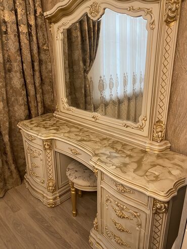 Yataq otağı dəstləri: Restavrasya işi görülür boyama parça -da lalafo.az — 4 Yataq otağı dəstləri: Restavrasya işi görülür boyama parça — 4