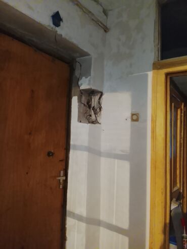 купить дом в баку забрат: Bakı, 28 May, 2 otaqlı, Köhnə tikili, m. Gənclik, 53 kv. m