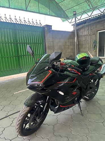 кытай мото: Спортбайк 400 куб. см, Бензин, Чоңдор үчүн, Колдонулган — 1