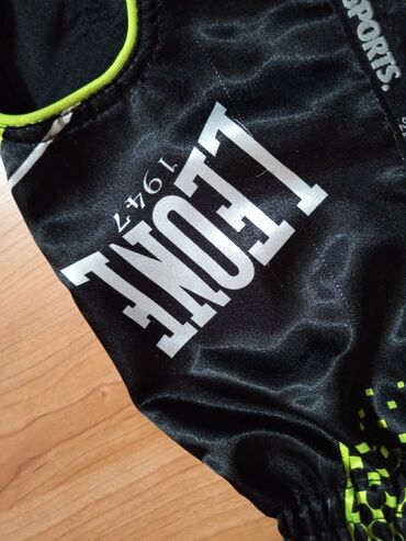 Sportska odeća: Rukavice, Upotrebljenо — 7