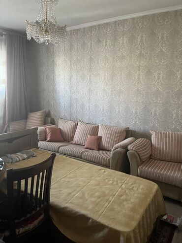 новопокровка лебединовка аламедин 1: 3 комнаты, 64 м², 105 серия, 8 этаж, Старый ремонт