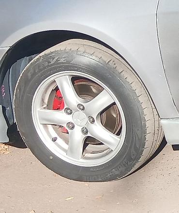 Унаа: Дөңгөлөктөр монтажда 205 / 60 / R 16, Жай, Колдонулган, Комплект, Жеңил унаалар, Куйма, тешиктери - 5 — 1